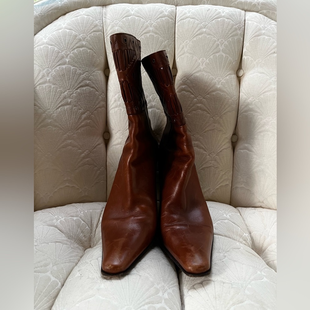 Bloomingdale’s Studio ankle heels size 7.5